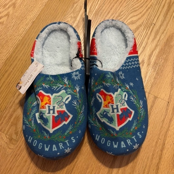 Harry Potter Christmas Slippers NEW Sz 8 Women’s Christmas Blue - Picture 2 of 4